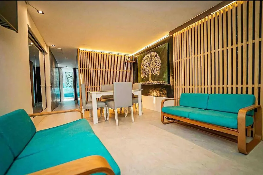 Provenza Apartment - Private Jacuzzi - Lleras Park Medellín 0*,